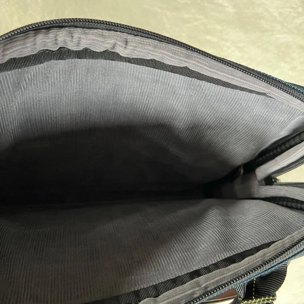 NWT Timbuk2 Laptop Grip Sleeve XS in navy